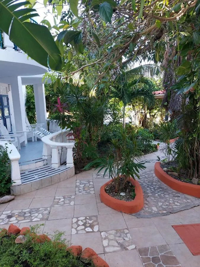 Cozy Villa Escape Runaway Bay Jamaica